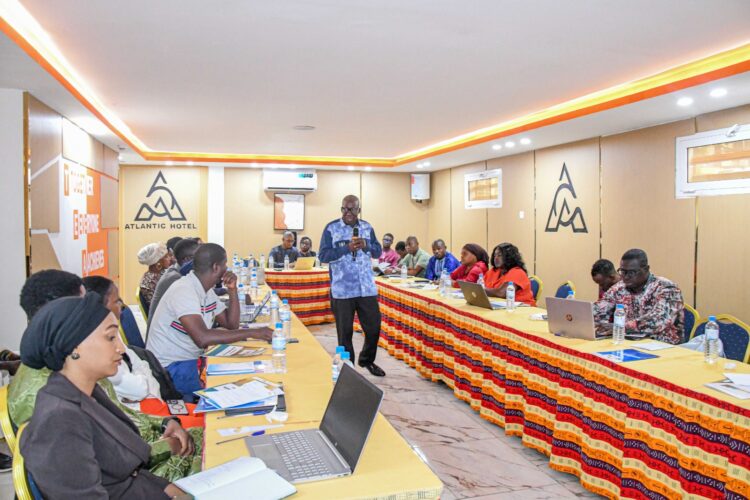Conakry : Action Mines Guinée et ses partenaires renforcent les capacités de la société civile et des médias sur la Norme ITIE 2023